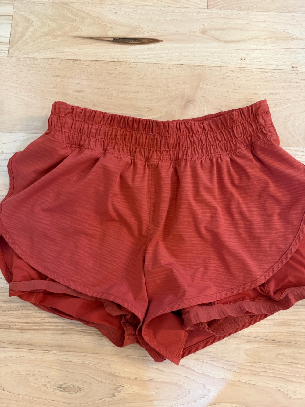 Lululemon shorts size 10